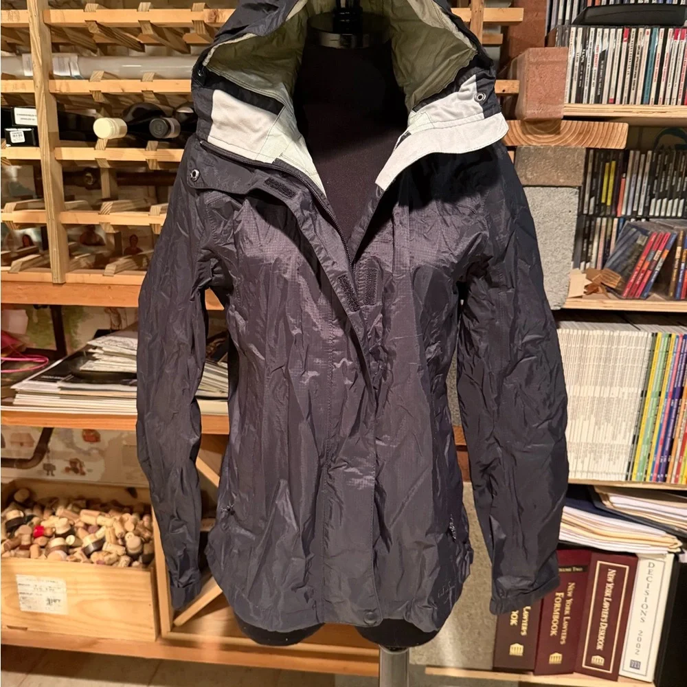 L.L. Bean Women's Dark Gray Hooded Windbreaker